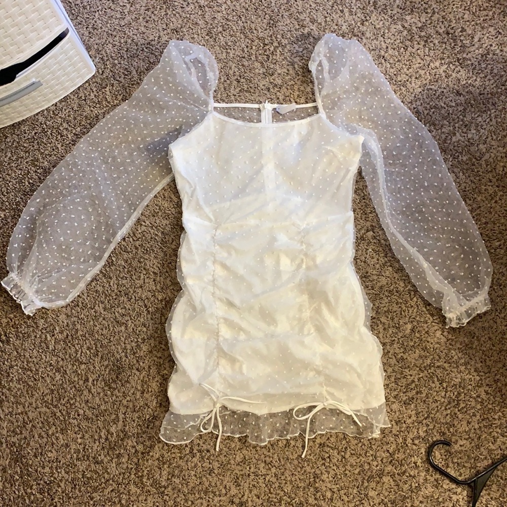 white right long sleeve dress